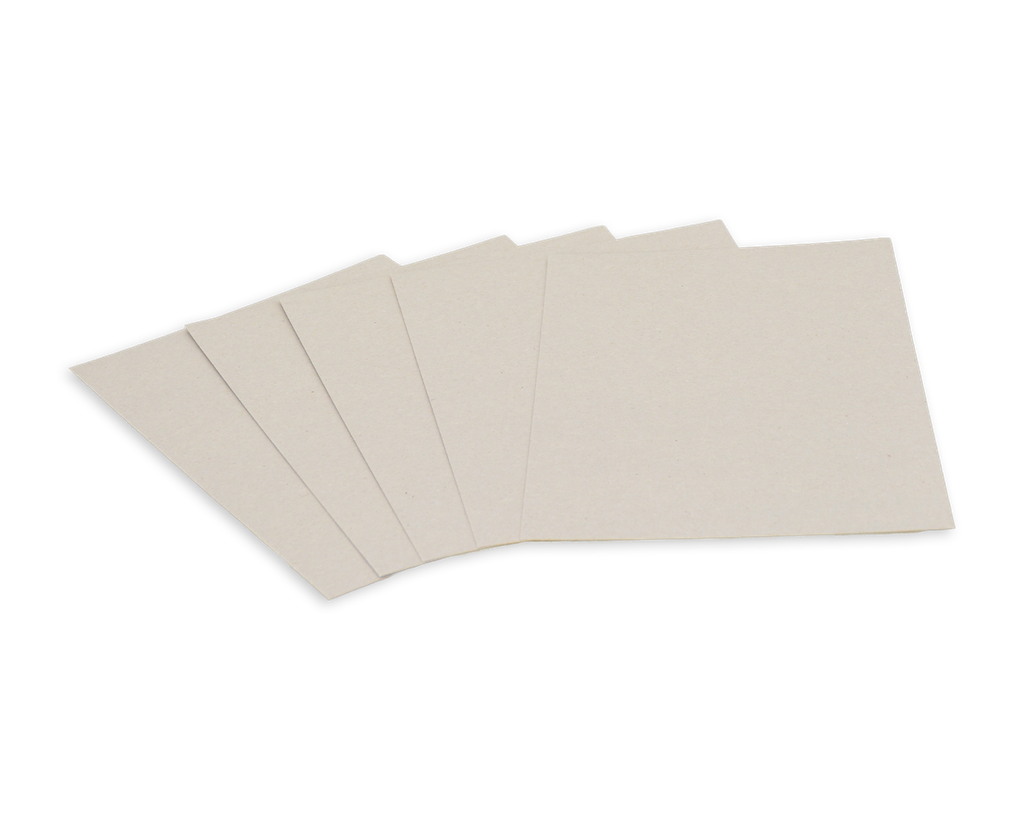 Découpes en carton gris pour renforcer les enveloppes C4 (100 pces 220 x 315mm , 550 gm2)